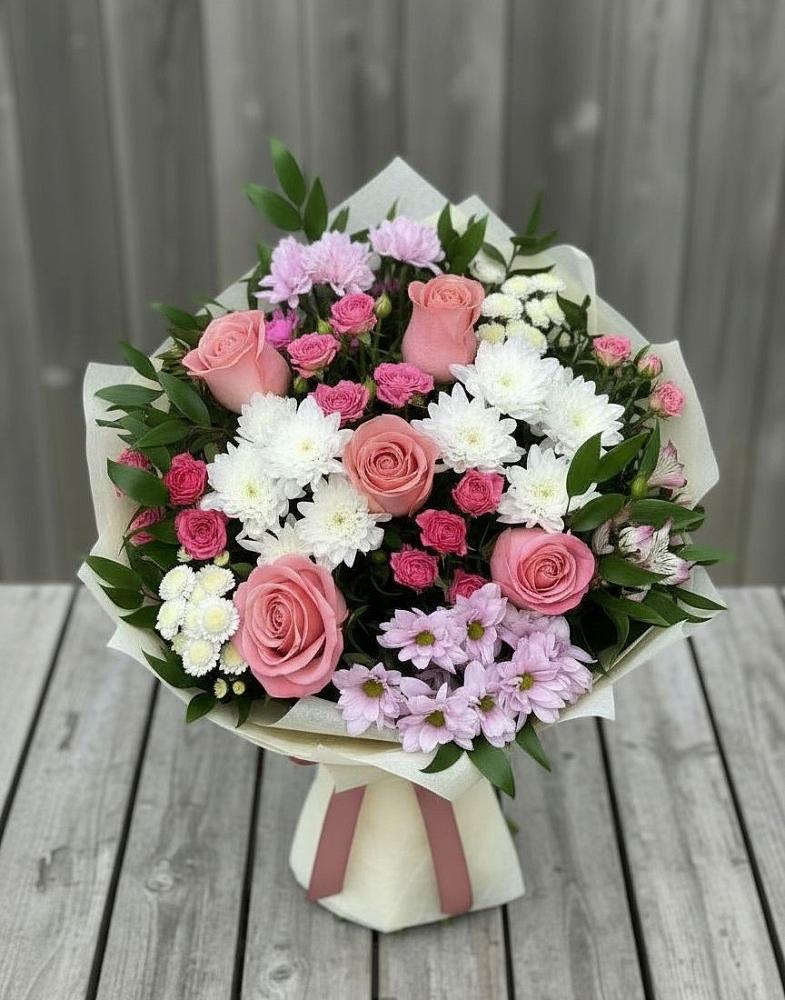Букет цветов из: Альстромерии, Гвоздики, Розы и Хризантемы в Сотниково