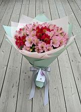 Букет цветов из:  Альстромерии в Сотниково