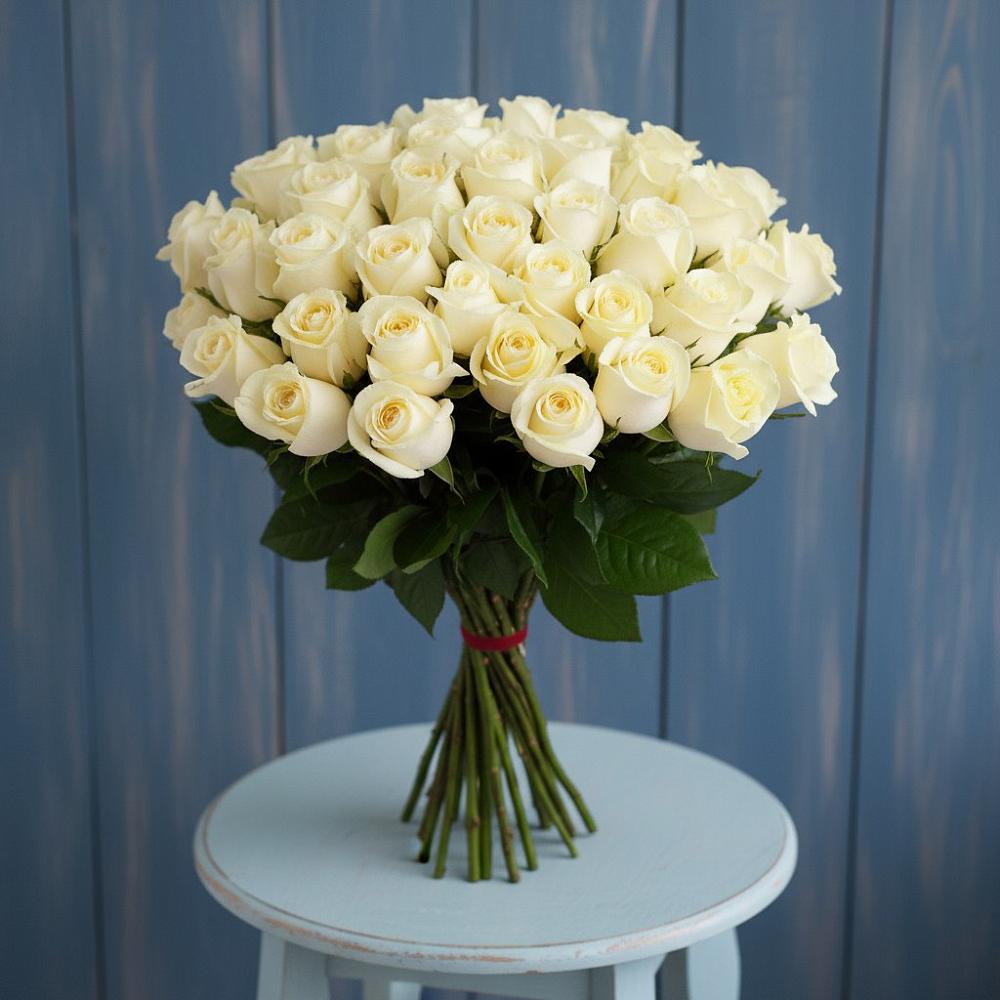 Букет 51 Белая роза Эдлесс Лав в Сотниково
