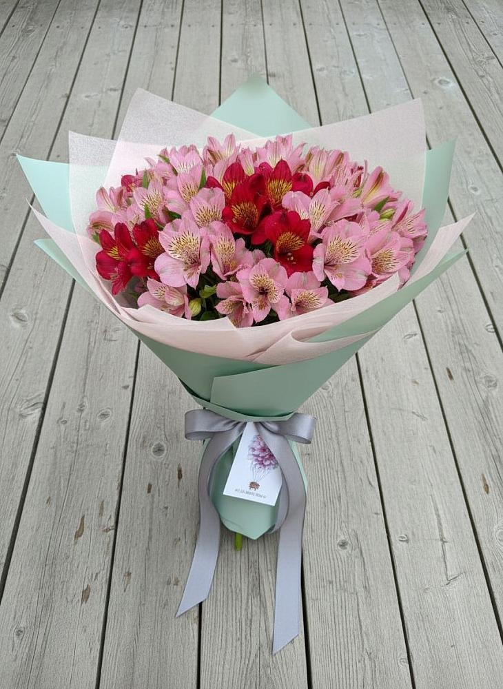 Букет цветов из: Альстромерии в Сотниково