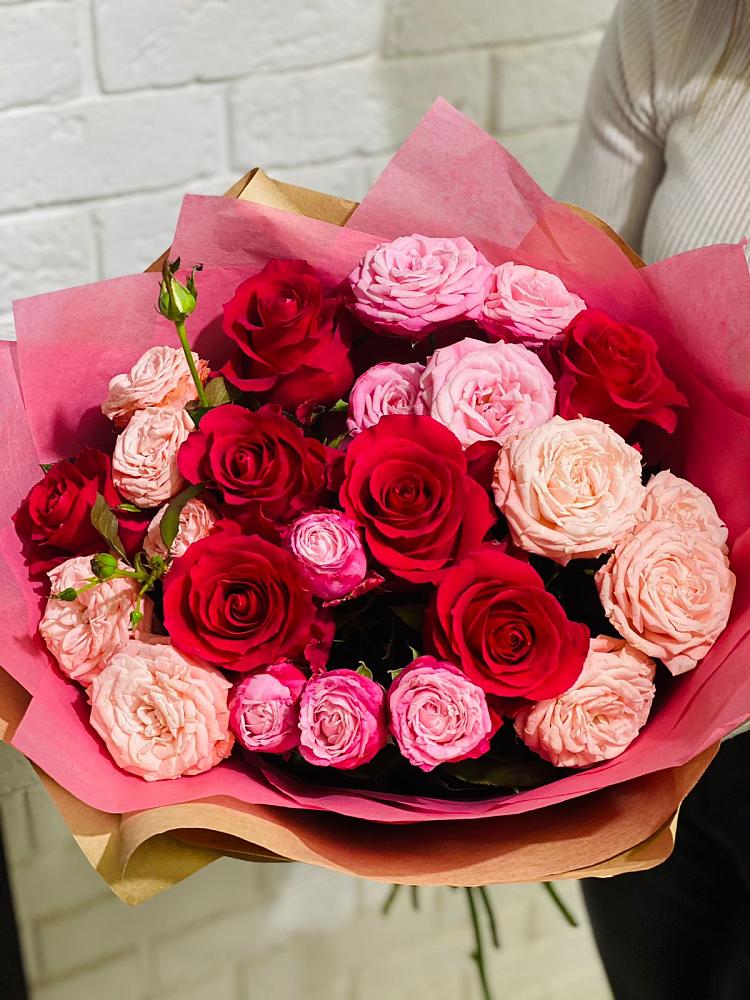 Букет цветов из: Розы в Сотниково