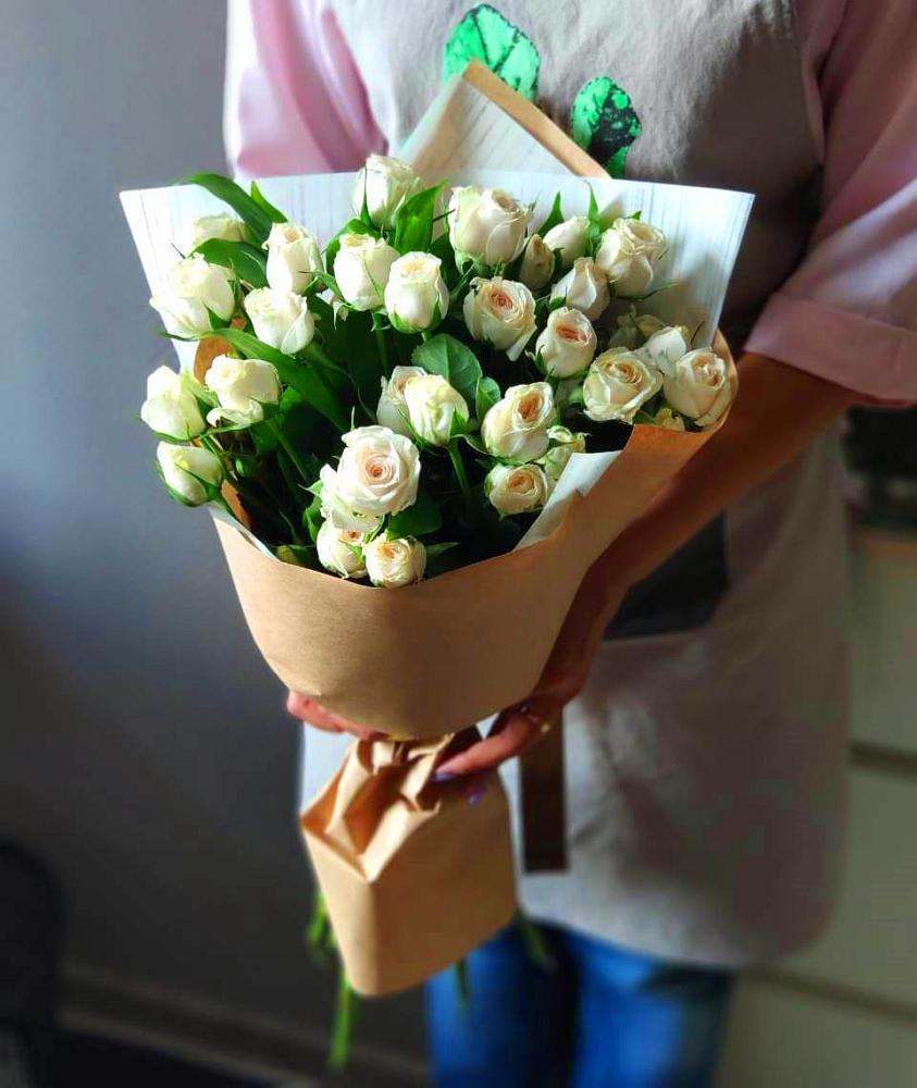 Букет цветов из: Розы в Сотниково