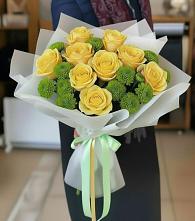 Букет цветов из:  Хризантемы и Розы в Сотниково