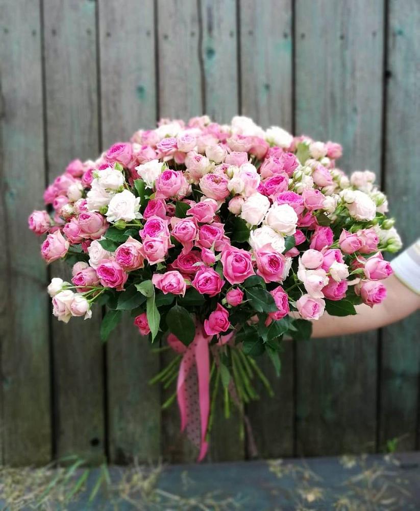 Букет Розовые кустовые розы Натали и Лав Лидия в Сотниково