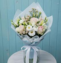 Букет цветов из:  Розы и Лизиантусы #REPLACE_PRED# Сотниково