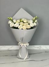 Букет цветов из:  Розы и Лизиантусы в Сотниково